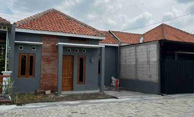 Rumah Desain Limasan Dekat Ringroad Utara Sragen Type 36