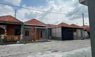 Rumah Desain Limasan Dekat Ringroad Utara Sragen Type 36