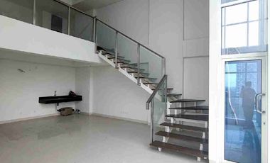 TERMURAH ! DIJUAL HARGA MODAL SOHO OFFICE ROSEVILLE LANTAI RENDAH DAN LUAS.!