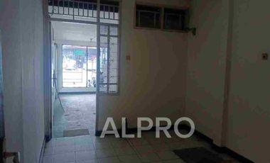 Disewakan Untuk Kantor Jalan Utama Terusan Jakarta Antapani