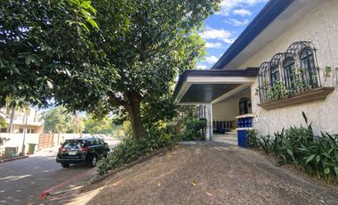 📍 West Greenhills | GH House For Sale