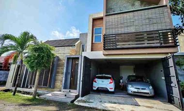 Rumah Solo Baru Baki dekat Pakuwon Mall the park dr oen