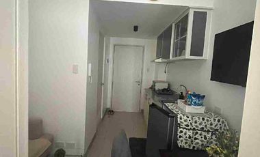 Tagaytay staycation 1 bedroom Cool Suites Tower A SMDC Tagaytay City cavite