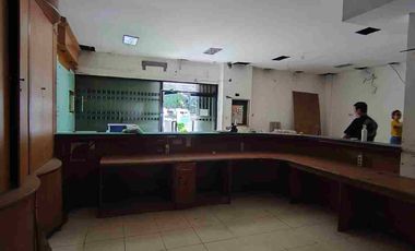 Disewakan Ruko gandeng 4 lantai di kebon jeruk jakarta barat