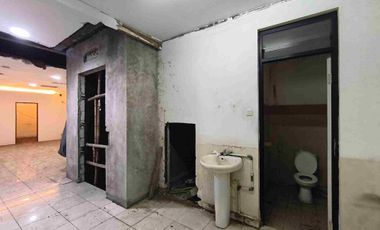 Disewakan Ruko gandeng 4 lantai di kebon jeruk jakarta barat