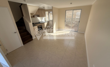 SE ARRIENDA CASA EN COSTA LAGUNA