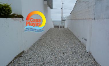 Casa de Lujo con Vista Al Mar de Venta en Playas Villamil, Ciudadela Cerrada Terrazas del Mar