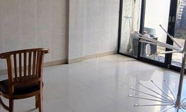 RUMAH MINIMALIS 2 LANTAI – STRATEGIS DI PADANG SAMBIAN