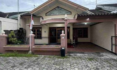 Rumah Tanah Luas Dalam Cluster Di Gedongkuning Rejowinangun