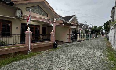 Rumah Tanah Luas Dalam Cluster Di Gedongkuning Rejowinangun