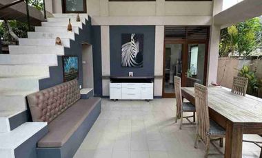 jual villa 12 are dekat central ubud Bali