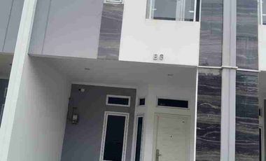 Jual cepat Rumah Murah 2 Lantai siap huni di pulo gadung Jakarta Timur lokasi strategis bebas banjir