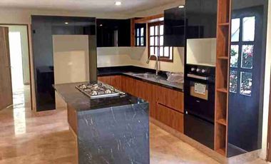 Casa de Lujo en La Ceiba | 1,610m² Terreno + Piscina + Golf