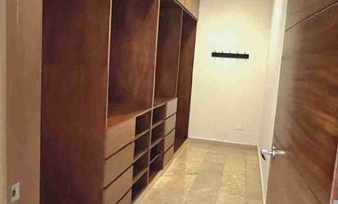 Casa de Lujo en La Ceiba | 1,610m² Terreno + Piscina + Golf