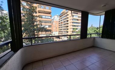 Amplio 3D 2B más servicios en Enrique Foster 151 m2 utiles y 20 en 2 terrazas