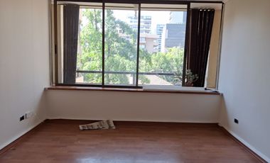 Amplio 3D 2B más servicios en Enrique Foster 151 m2 utiles y 20 en 2 terrazas