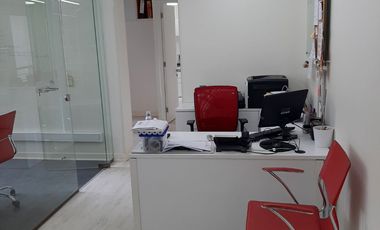 OPORTUNIDAD LIRA UC 133 m2 4 estacionamientos 2 bodegas