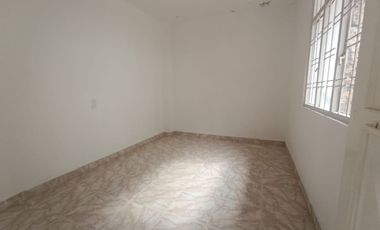 ARRIENDO CASA COMERCIAL EN LA AURORA