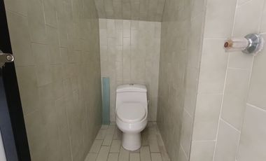 ARRIENDO CASA COMERCIAL EN LA AURORA