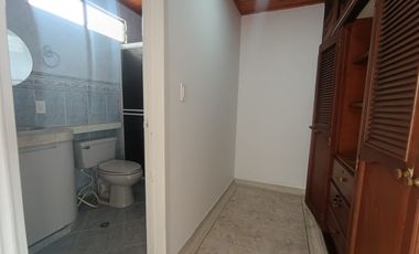 ARRIENDO CASA COMERCIAL EN LA AURORA