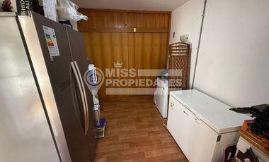 SE VENDE DERECHO A LLAVE DE PASTELERÍA/SANGUCHERIA
