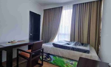 Apartment essense darmawangsa 3BR Furnish