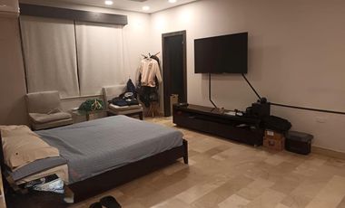 En venta casa de 5 dormitorios en Urb.Las Riberas en la vía Samborondón.JP