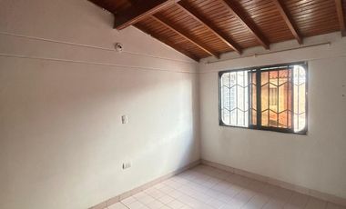 CASA EN VENTA, URBANIZACION NIZA