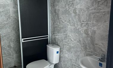 CASA EN VENTA, URBANIZACION NIZA