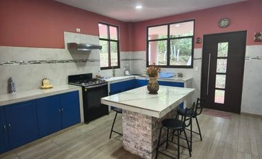 TU CASA DE DESCANSO CON 4 RECAMARAS TE ESPERA CERCA DE XALAPA 3,719 M2 DE TERRENO ASADOR, PALAPA