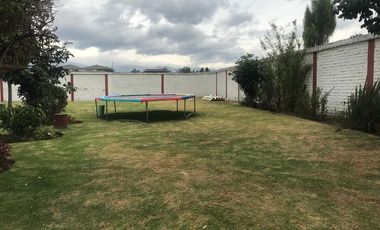 VENDO HERMOSA QUINTA EN TUMBACO