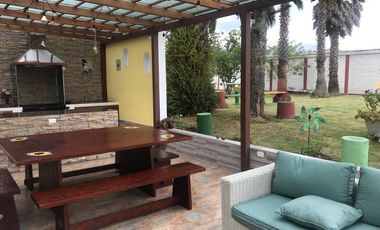 VENDO HERMOSA QUINTA EN TUMBACO