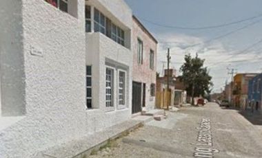 VENTA DE CASA EN COLONIA LOS CHIRLITOS LAGOS DE MORENO JALISCO