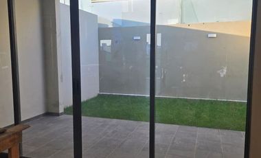 CASA EN VENTA PARQUE METROPOLITANO