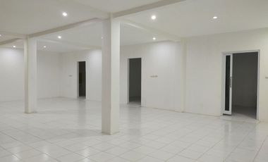 Ruko Besar 2 Lantai Strategis di Sendangmulyo Semarang