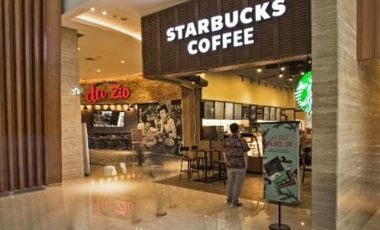 Disewakan Plaza Oleos Tb simatupang Jakarta Selatan banyak unit bisa sewa 1 lantai hingga 2400 meter minimum 200meter