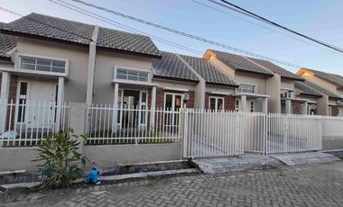 Rumah Murah Bersubsidi KPR Di Dekat Bandara Juanda T2. Alana Regency Cemandi Tahap 8