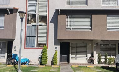 VENTA CASA SAN ANTONIO DE PICHINCHA - VILLA NAVARRA