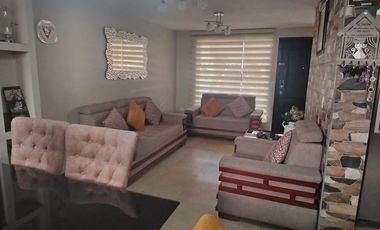 VENTA CASA SAN ANTONIO DE PICHINCHA - VILLA NAVARRA