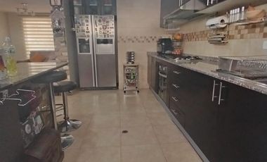 VENTA CASA SAN ANTONIO DE PICHINCHA - VILLA NAVARRA