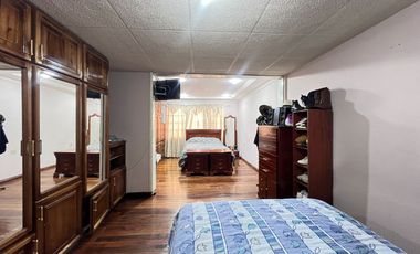 Casa en venta en Azogues, sector Santa Barbara