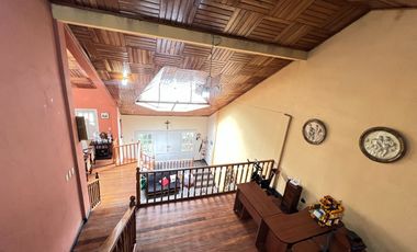 Casa en venta en Azogues, sector Santa Barbara