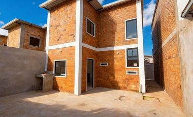 CASA EN RENTA URBANIZACIÓN CIUDAD YASUNÍ