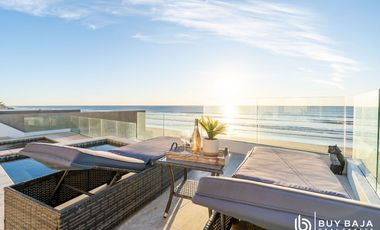 Casa Frente al Mar con Alberca, Jacuzzi y Acceso Directo a la Playa en Rosarito