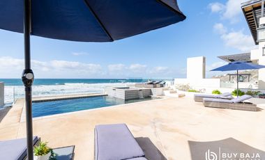 Casa Frente al Mar con Alberca, Jacuzzi y Acceso Directo a la Playa en Rosarito