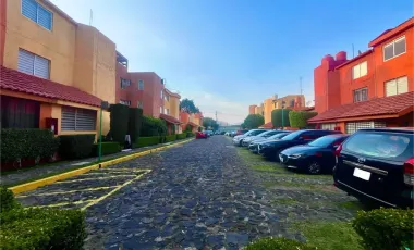 Invierte en confort y estilo: Casa lista para habitar