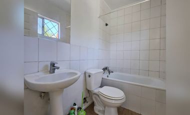 Se arrienda amplia y hermosa casa 3D 2B en La Cruz