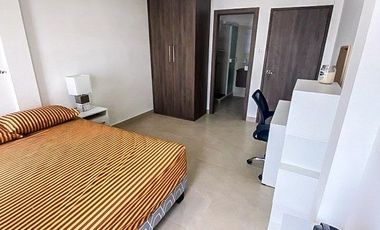 MILINA-SALINAS: DE ESTRENO CASA CON PATIO CERCA DEL MAR