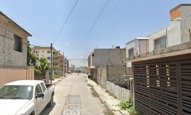 ¡¡ EXCELENTE OPORTUNIDAD!! HERMOSA CASA EN UNA DE LAS MEJORES ZONAS DE TAMPICO, TAM¡¡