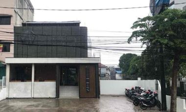 Dijual tempat strategis dan menghasilkan income dengan brand terkenal